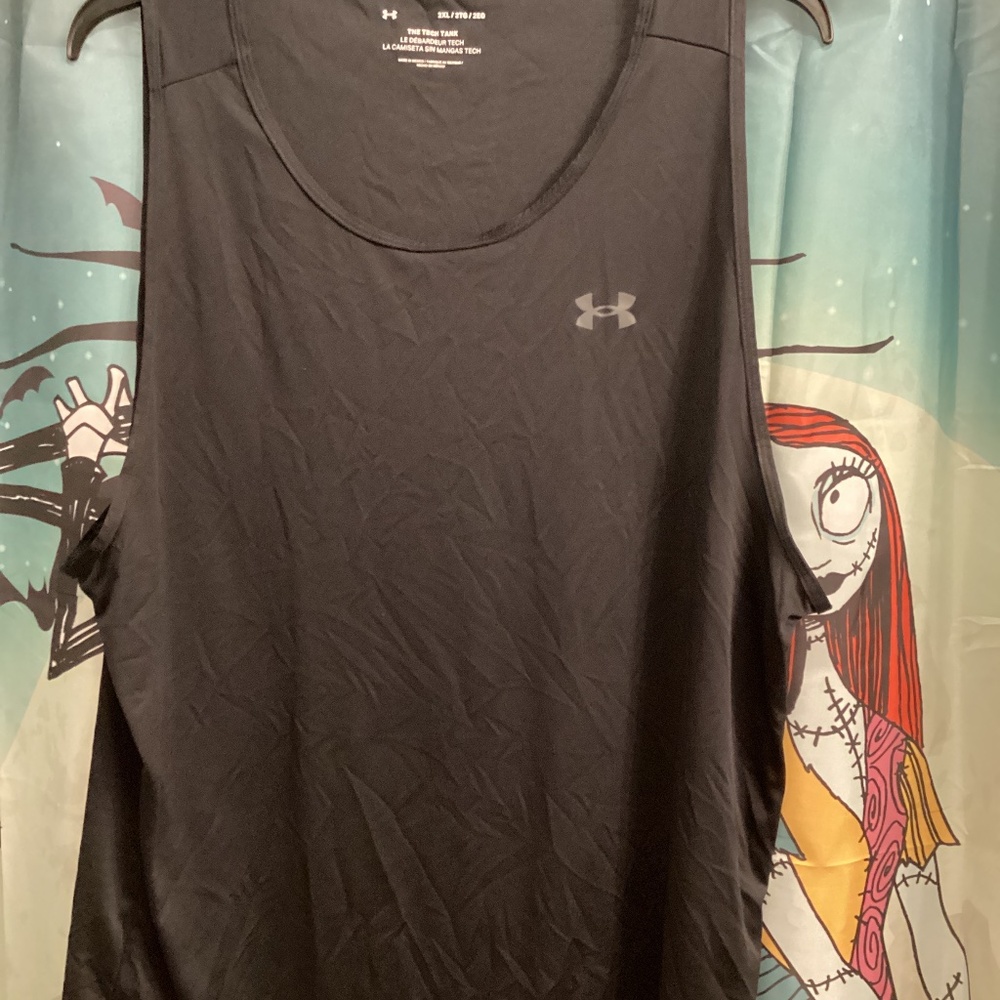 Under Armour tech tank